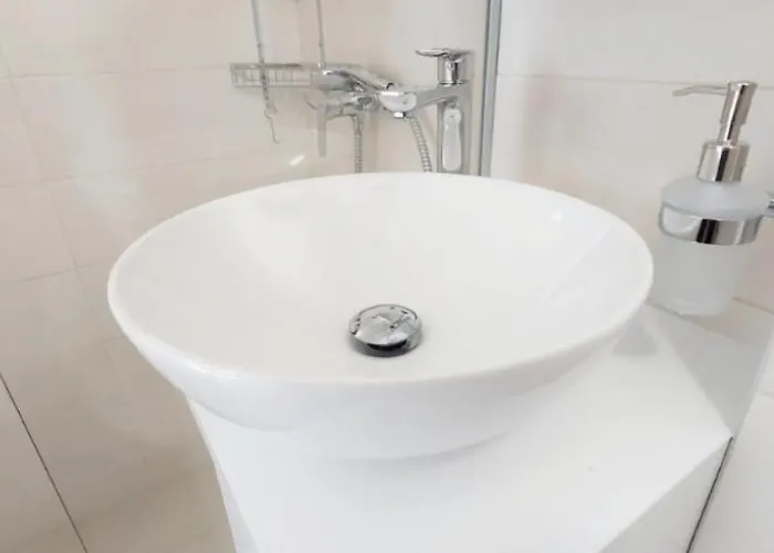 Missia - Cosy In Perfect Location Apartment